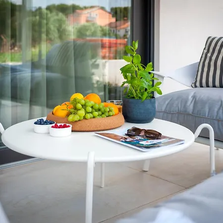 Apartman 4r Royal Rojnic 3